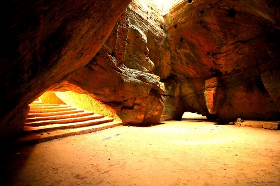 el haouaria Les Grottes
