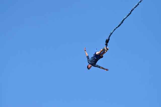 Bungee Jumping in Tunisia