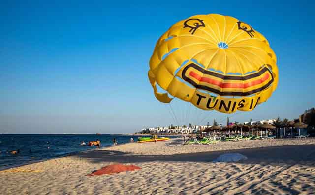 Paragliding in Tunisia
