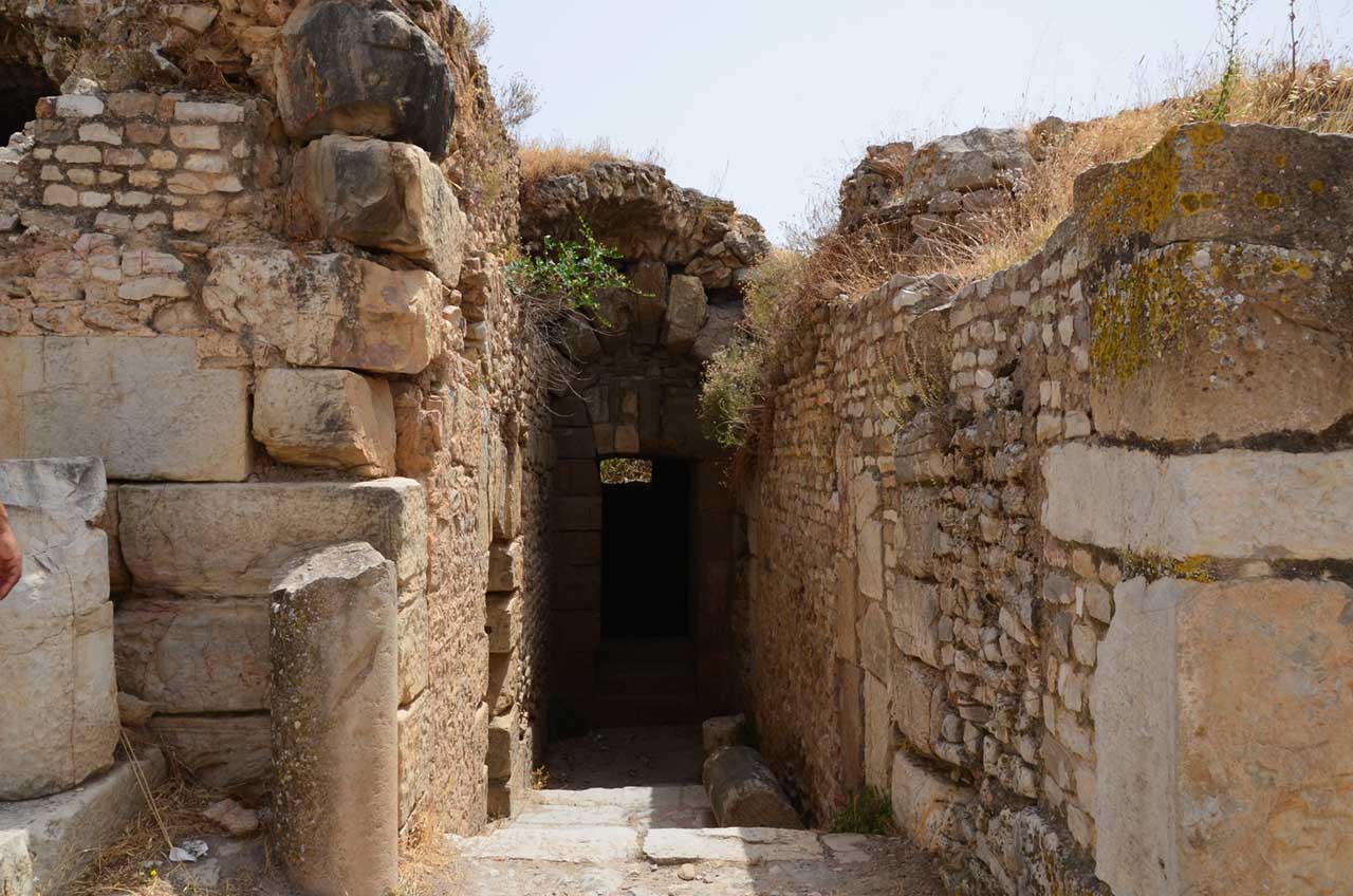 Entrance, Bulla Regia, Tunisia