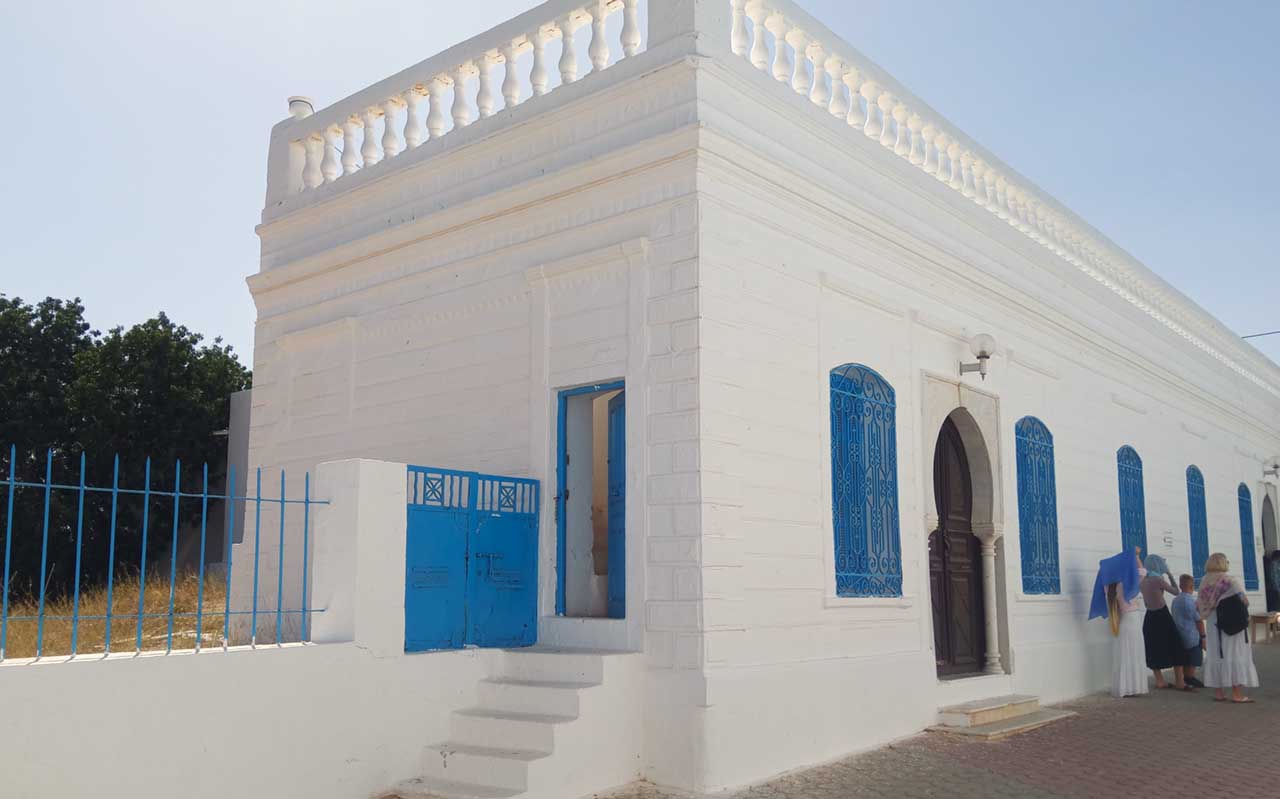 El Ghriba Synagogue exterior