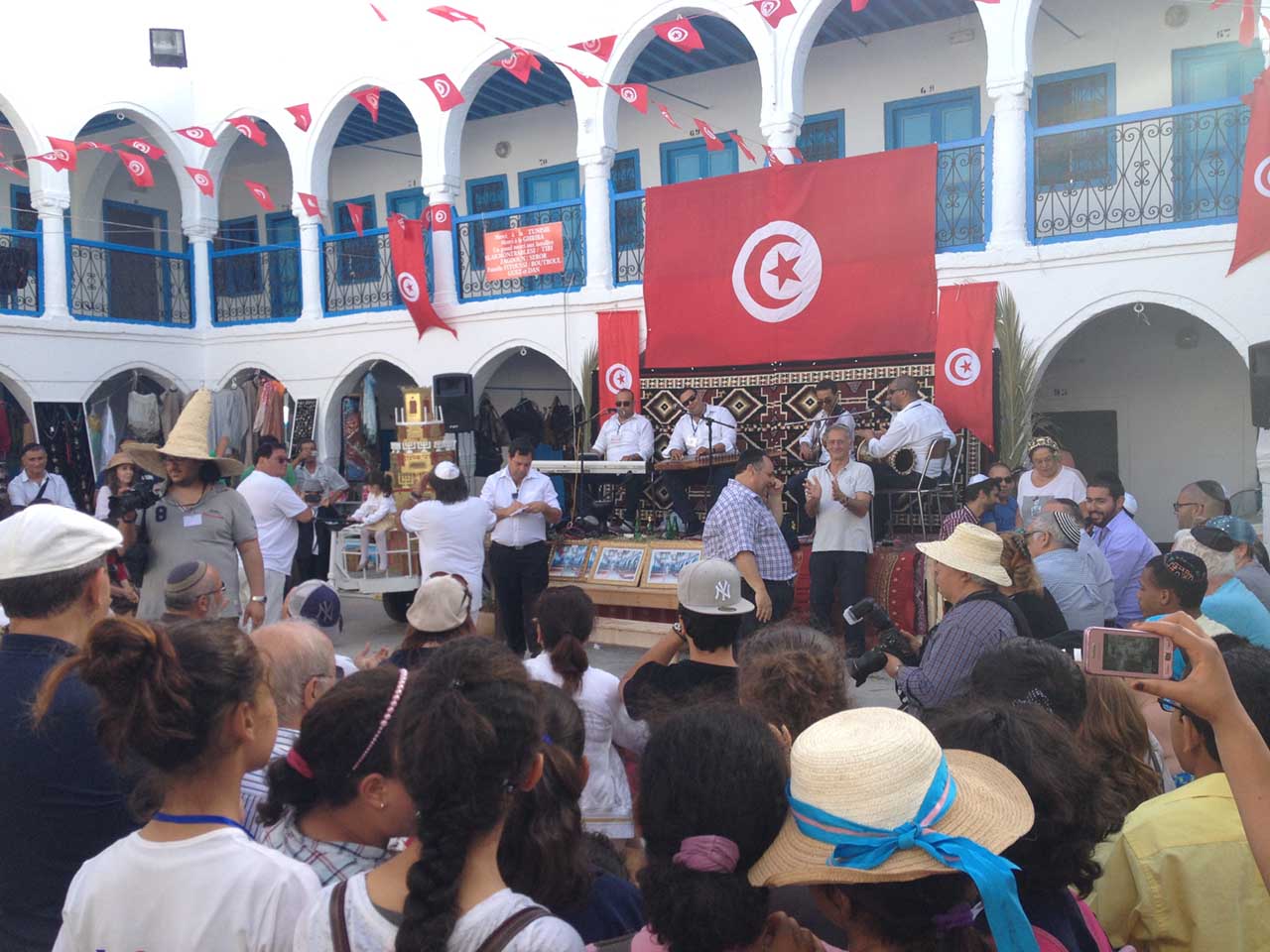 Lag BaOmer, Djerba